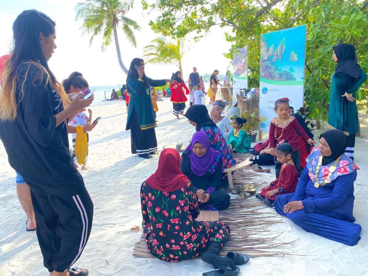 Leisure Inn Guest House Bodufolhudhoo 外观 照片