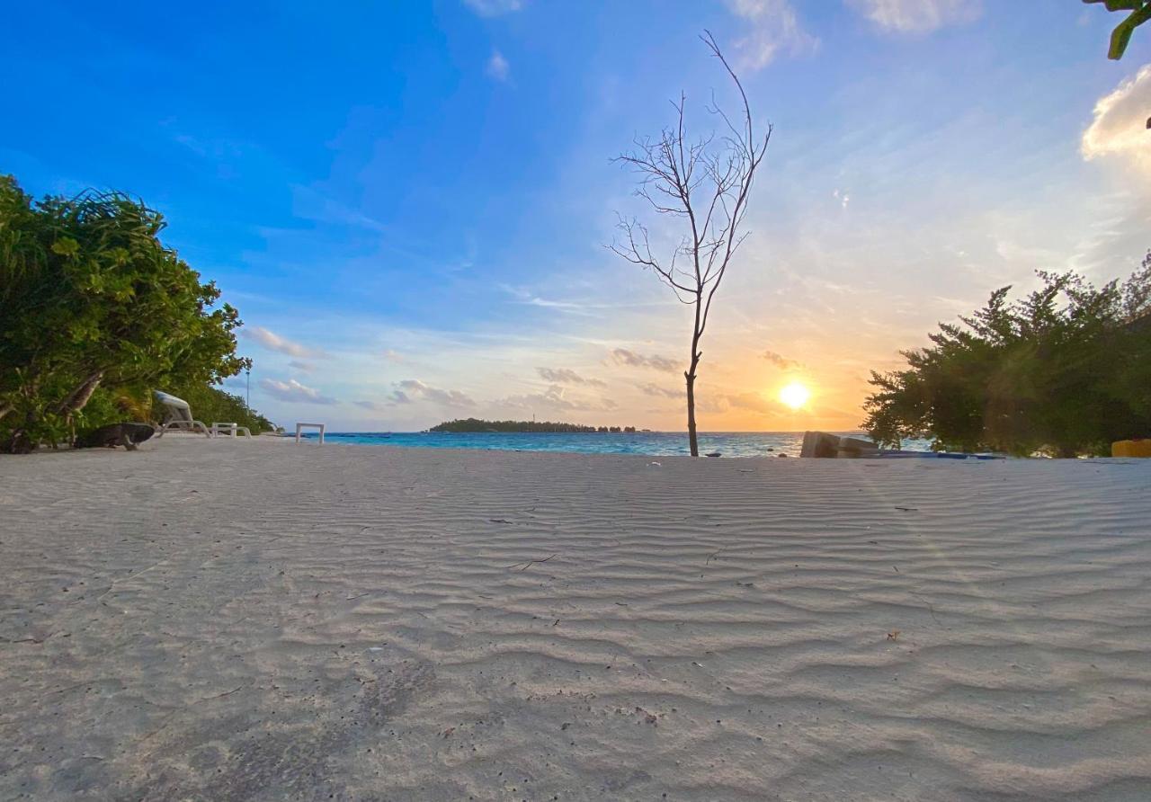 Leisure Inn Guest House Bodufolhudhoo 外观 照片