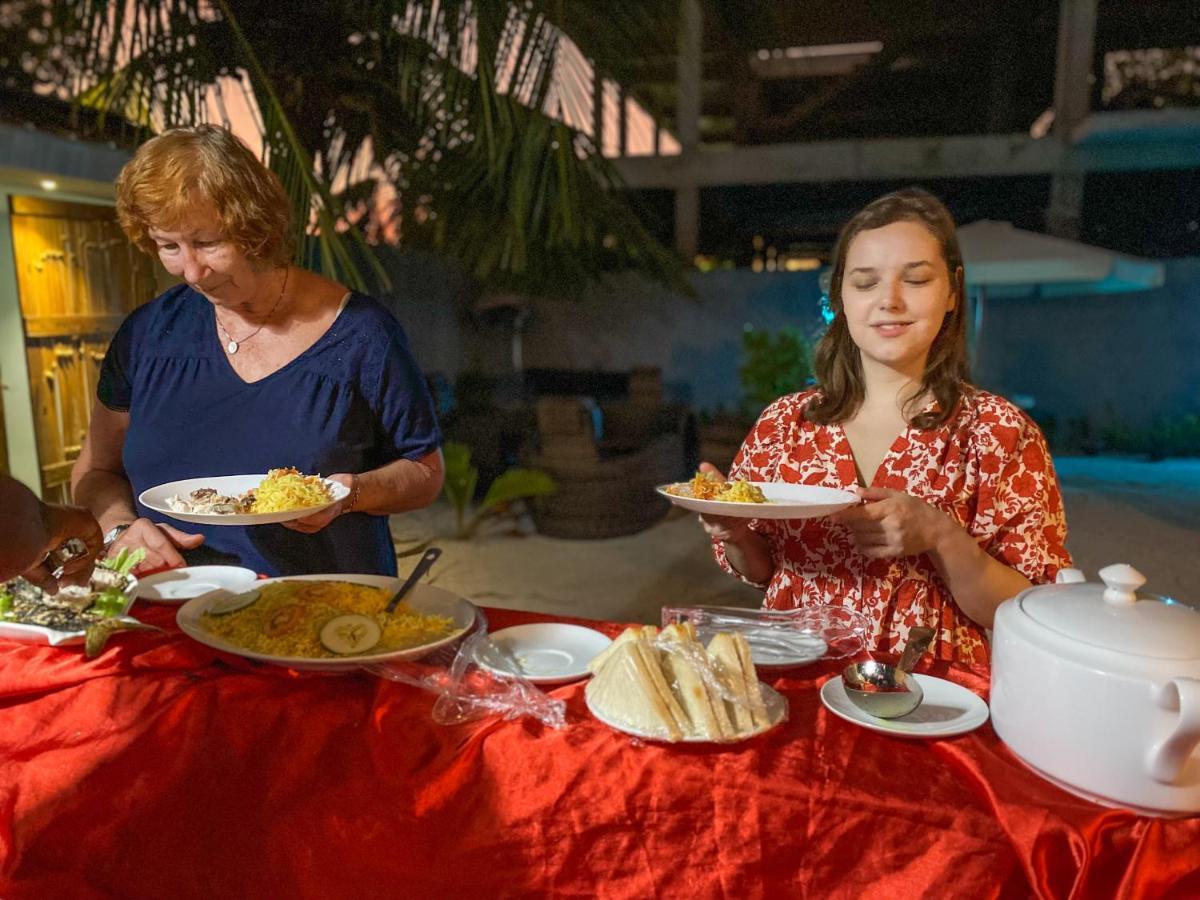 Leisure Inn Guest House Bodufolhudhoo 外观 照片