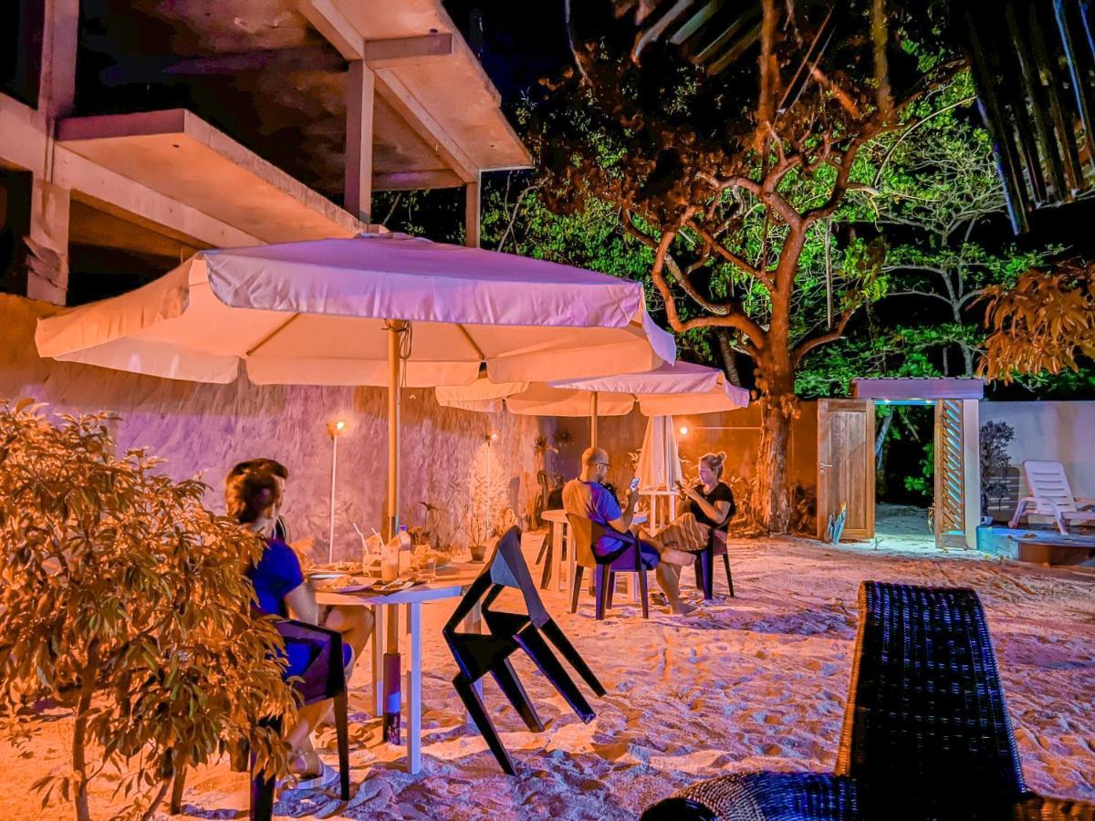 Leisure Inn Guest House Bodufolhudhoo 外观 照片