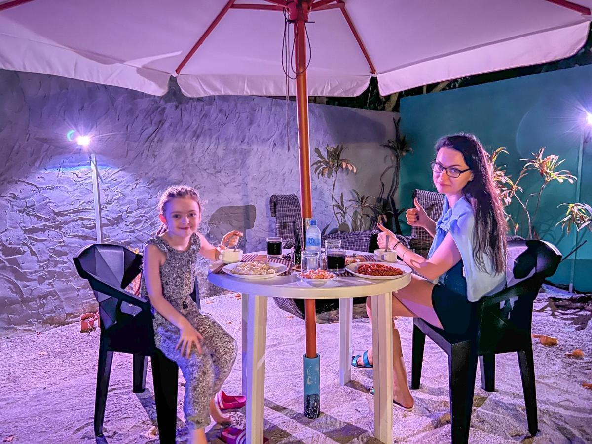 Leisure Inn Guest House Bodufolhudhoo 外观 照片