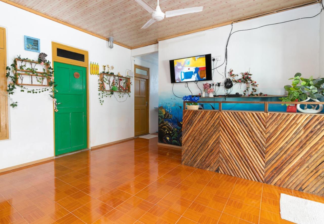 Leisure Inn Guest House Bodufolhudhoo 外观 照片